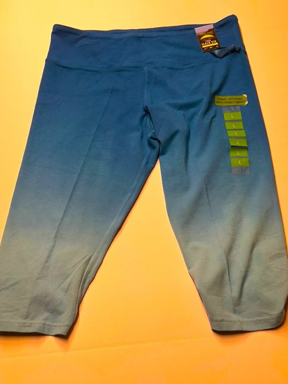 Earth Yoga Capri Leggings NWT Womens Large Blue Dip Dye Ombre Cropped Yoga Pant